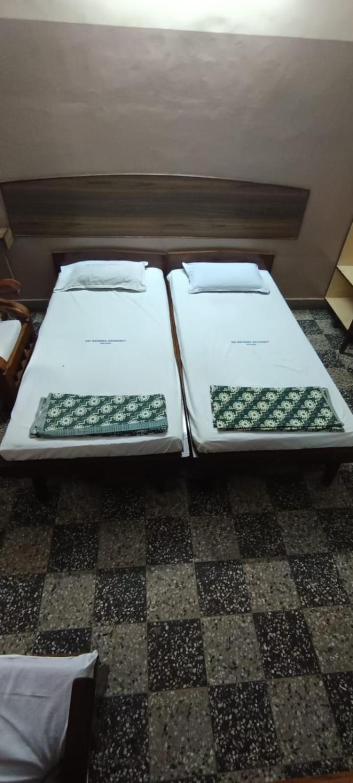 Sri Krishna Residency Hotel Vellore Exterior photo